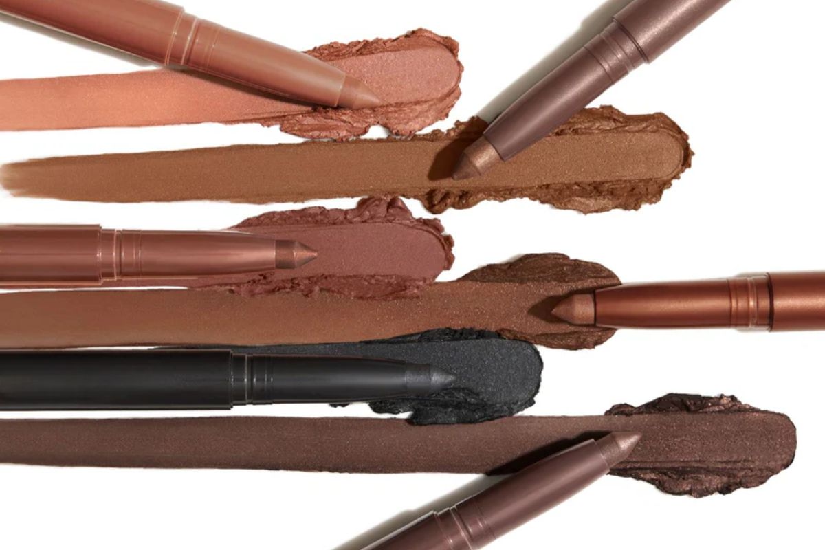 Laura Geller Kajal Longwear Eyeliner: Your Secret to Sultry, Smudge-Proof Eyes