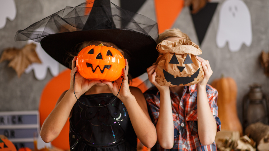 Valloween Specials 2024: Spirit Halloween’s Spooky-Sweet Collection