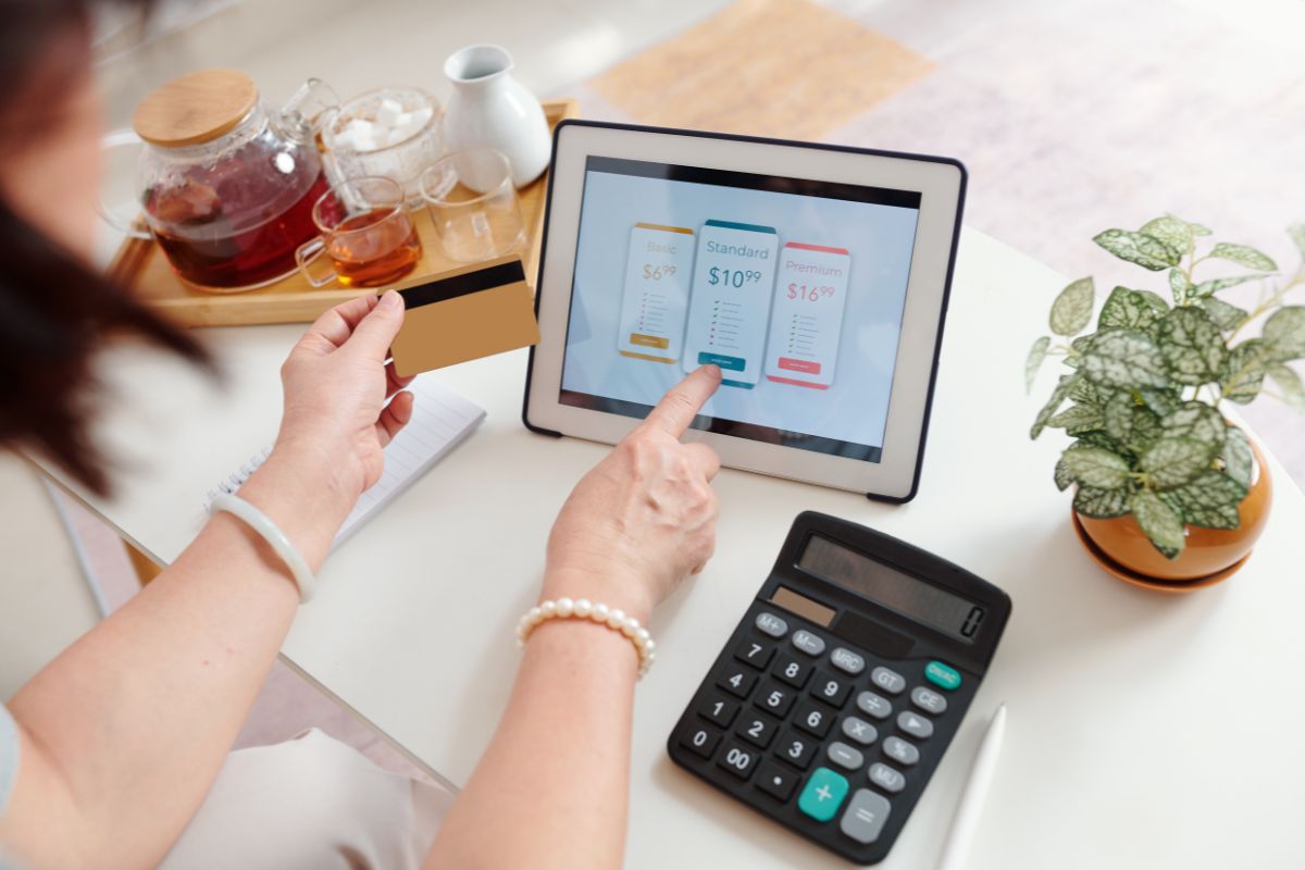 Shopify Basic Plan Review: Features, Pricing & Limitations for New Store Owners