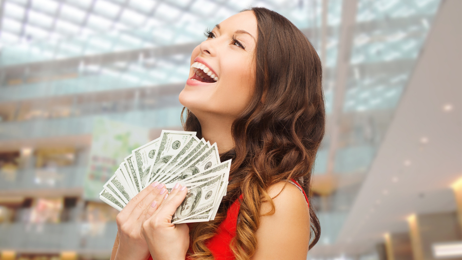 How to Maximize Credit Card Rewards: Smart Strategies for 2025