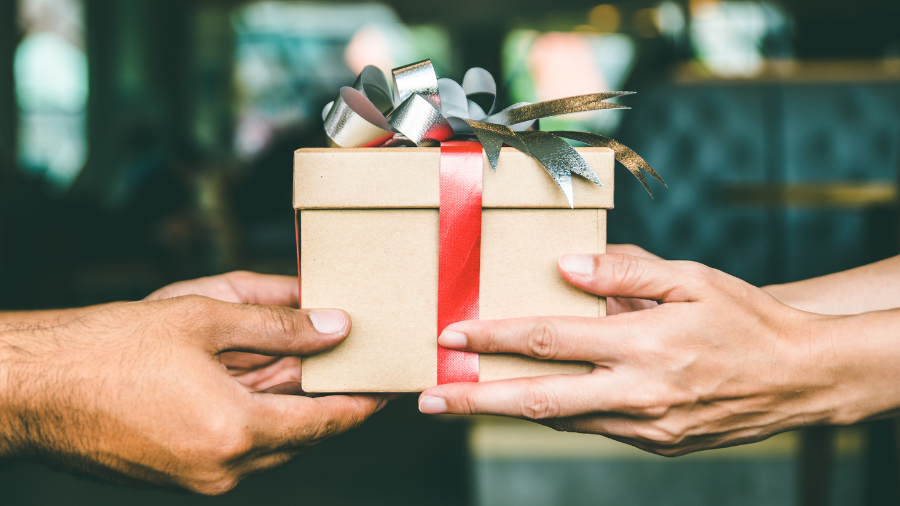 The Best Gift You Can Give: A DNA Test That Tells a Story