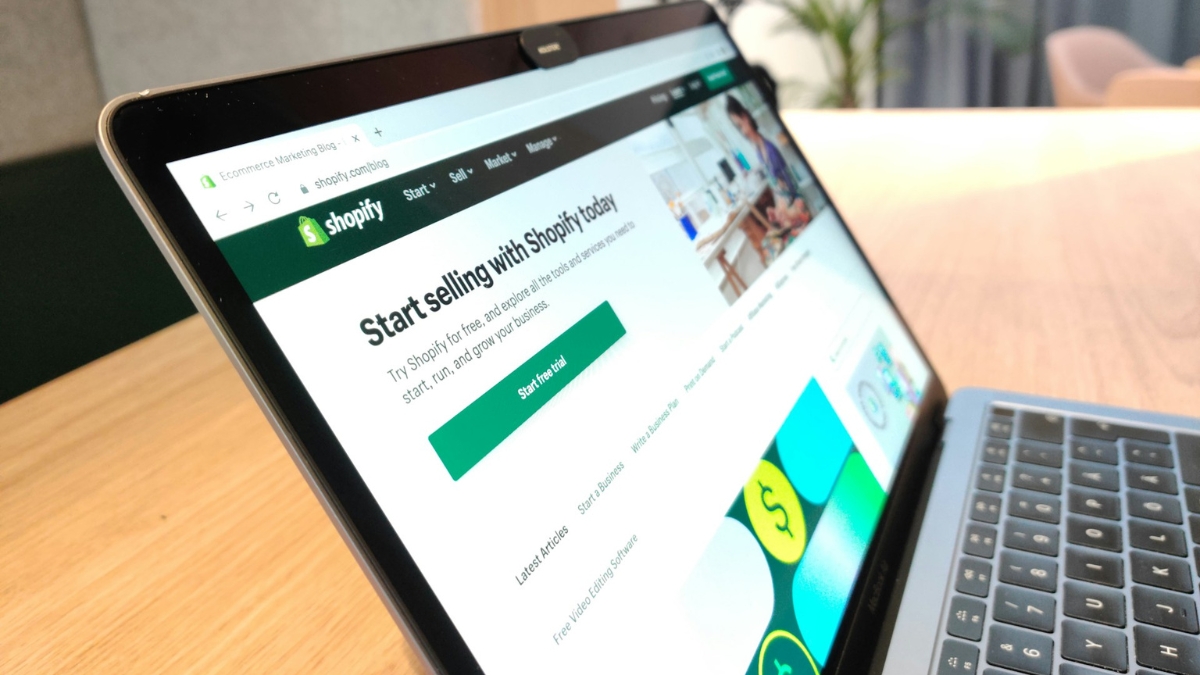 The Easiest Way to Turn Your Shopify Blog Into a Traffic Magnet