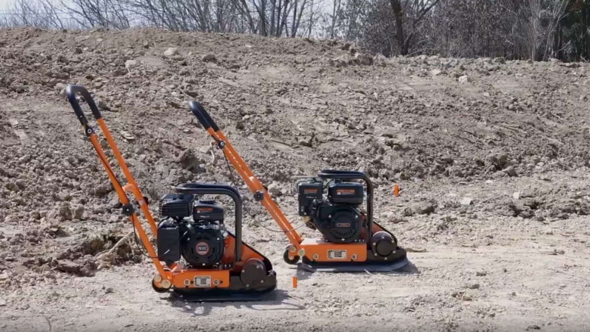 VEVOR Vibratory Compaction Tamper: Reliable Power for Groundwork You Can Trust