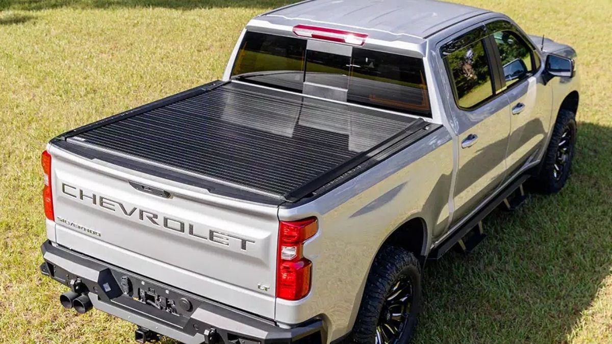 Gator Recoil Manual Retractable Tonneau Cover: Is It Worth It in 2025?