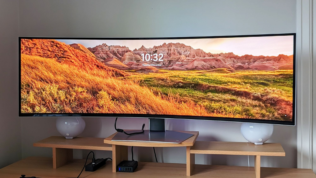 Massive Gaming Experience – Samsung 49″ Odyssey G93SC Series Curved Gaming Monitor