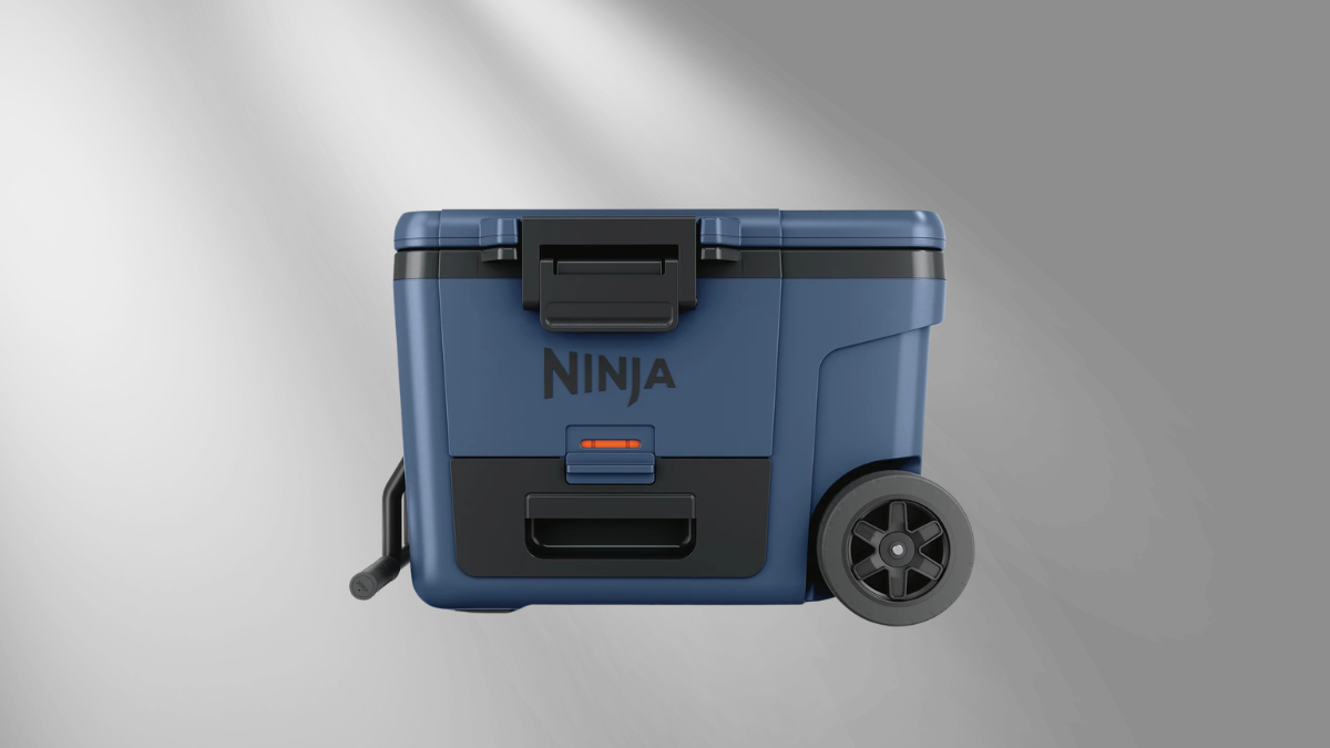 Ninja FrostVault 45QT Cooler with Wheels Review: A Smart Rolling Cooler for Camping, Beach Days, and Outdoor Adventures